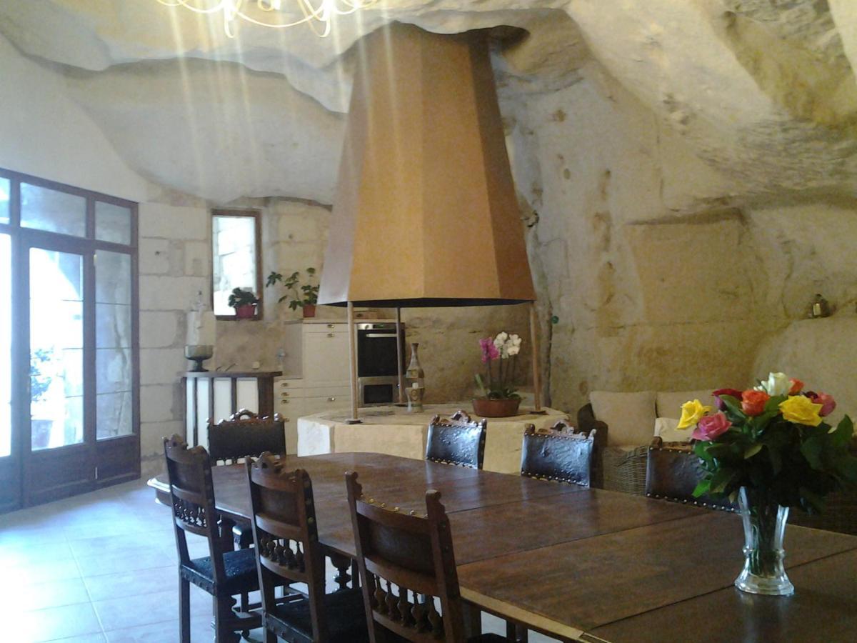 Le Manoir Des Roches Bed & Breakfast Bourre Bagian luar foto