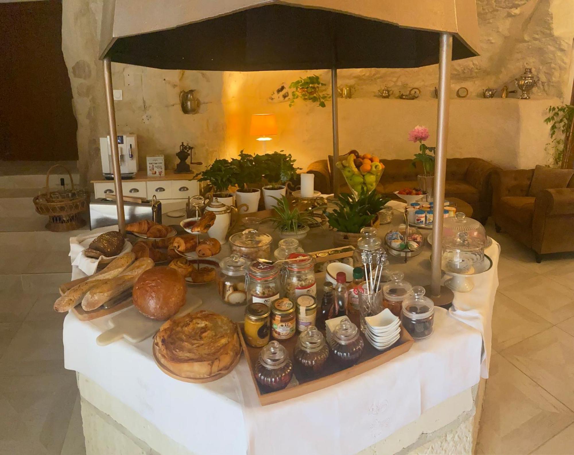 Le Manoir Des Roches Bed & Breakfast Bourre Bagian luar foto